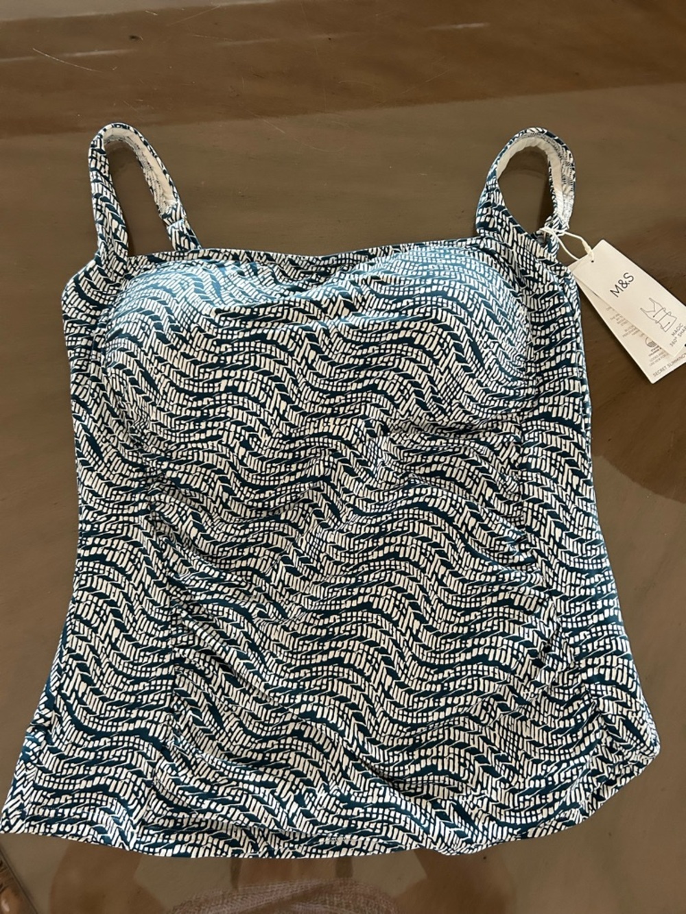NWT M&S  Tankini Top Magic Shaping Blue & White Pattern Underwire Size 40DD*READ